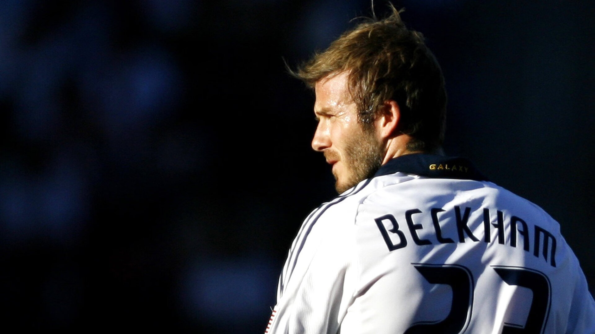 赛场双响炮，中国队轻取韩国队，桃田贤斗刷新羽坛纪录